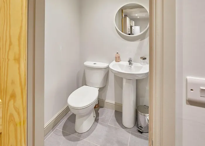 Host & - Clifton House Semesterbostad *