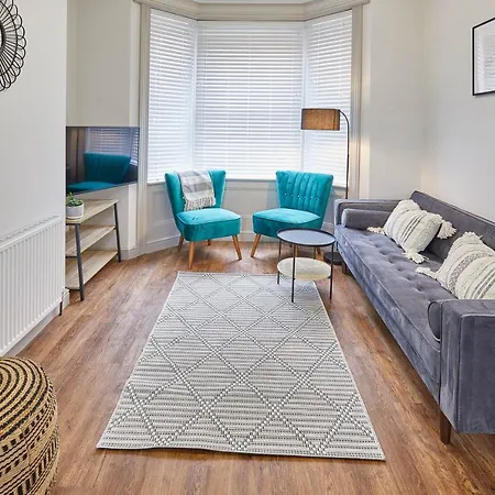 Host & - Clifton House 斯卡伯勒